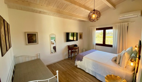 Chambre Double Exclusive, 1 lit double, vue vignoble, en bord de piscine