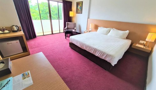Chambre Exécutive, 1 très grand lit