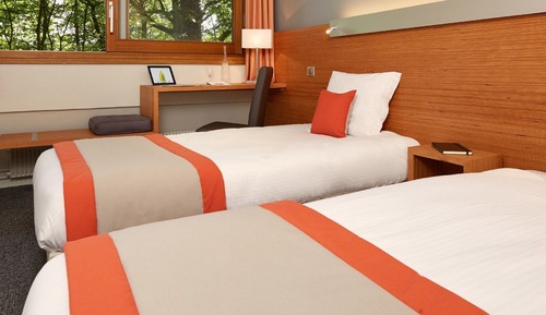 Chambre avec lits jumeaux