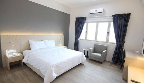 Chambre Supérieure, 1 très grand lit