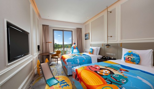 Chambre Familiale, 2 lits une place