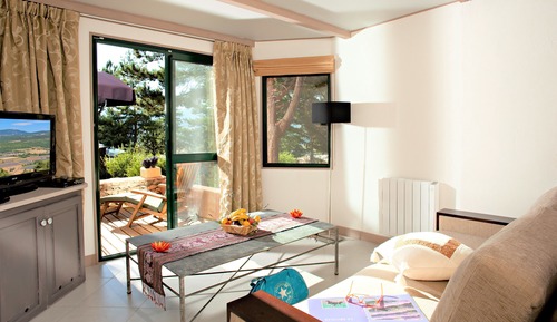 Chambre Double Confort, terrasse, vue jardin