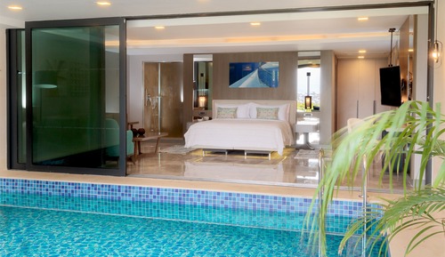 Indoor Grand Pool Suite 2 Bedroom