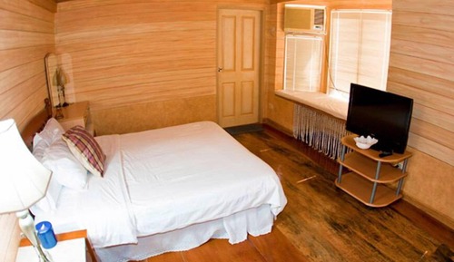 Chambre (Attic 2)
