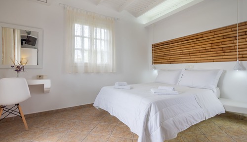 Studio Supérieur, 1 lit double, coin cuisine, vue mer