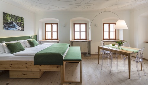 Suite Royale, baignoire, vue lac