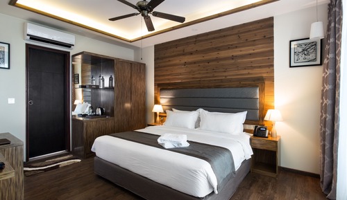 Chambre Double Deluxe, 1 très grand lit, patio, vue plage