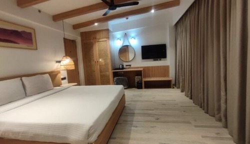 Chambre Majestueuse, vue lac