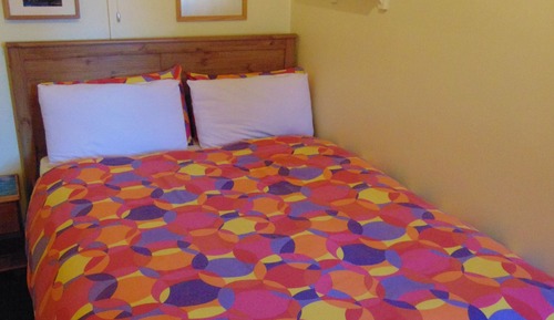 Chambre Double, salle de bains commune