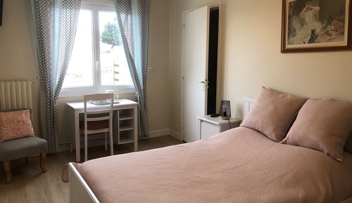 Appartement Confort, cuisine, vue partielle sur la mer