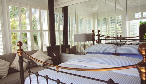 Chambre Double Supérieure, salle de bains attenante, vue jardin (The Garden Room)