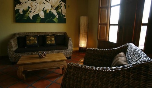 Suite Studio Supérieure, 1 très grand lit, baignoire à jets, côté jardin (Superior Junior Suite)