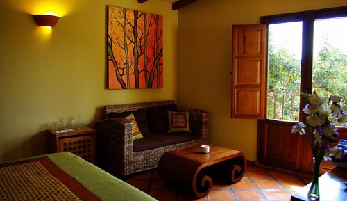 Chambre Double Supérieure, 1 grand lit, vue montagne, côté jardin