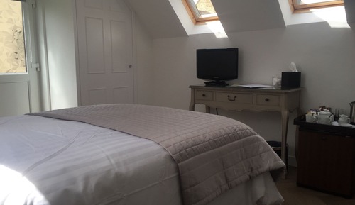 Chambre Double, salle de bains attenante ((Annexe))
