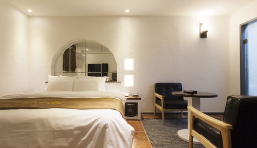 Chambre Double Deluxe (No Parking)