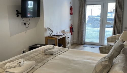 Chambre Double Supérieure, côté cour intérieure