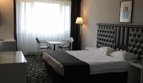Chambre Standard, vue cour intérieure