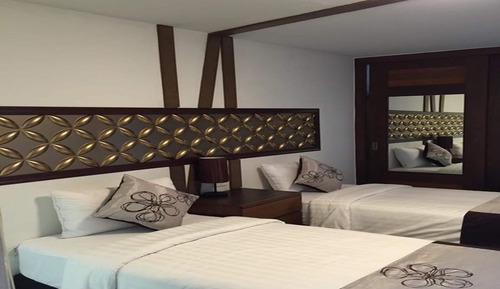 Chambre Supérieure avec lits jumeaux