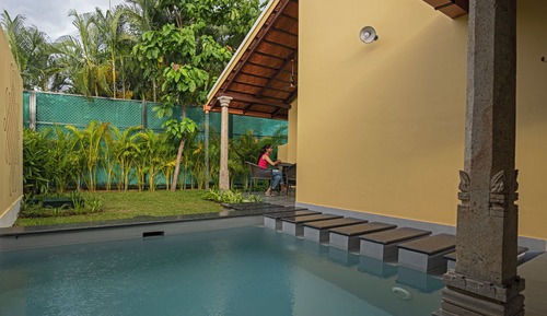 Chambre (Garden Facing Pool Cottage)