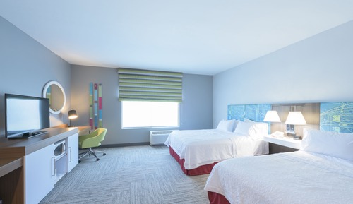 Chambre, 2 grands lits, accessible aux personnes à mobilité réduite, non-fumeurs (Rollin Shower)