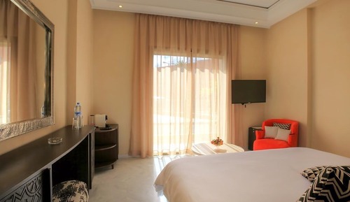 Suite, salle de bains privée (Princière)
