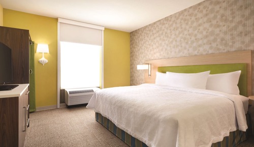 Suite, 1 très grand lit, non-fumeurs (Roll-In Shower)