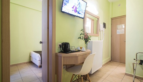 Chambre Triple, chambres communicantes