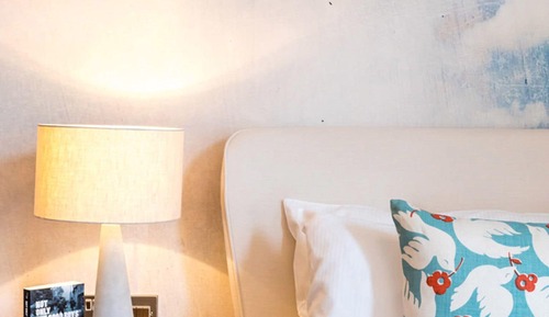 Chambre, 1 très grand lit
