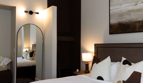 Suite, 1 très grand lit