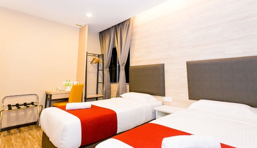 Chambre Supérieure avec lits jumeaux