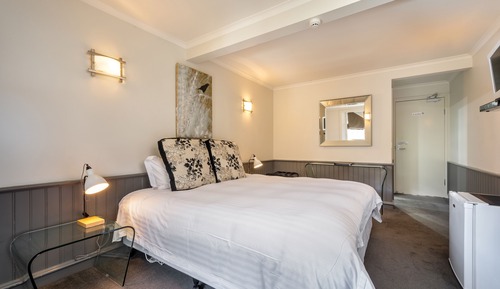 Chambre Double Supérieure, 1 chambre, vue montagne, côté montagne