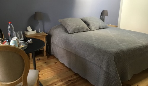 Chambre Double Confort, salle de bains privée, vue parc