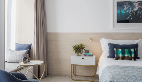 Chambre, 1 très grand lit
