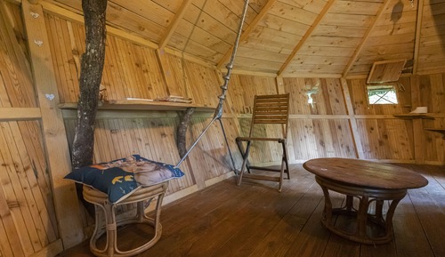 Tree House Romantique (Dream)