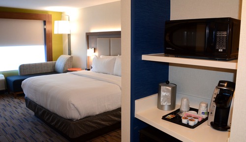 Chambre Standard, 1 très grand lit (Comm, Mobil Roll Shwr)