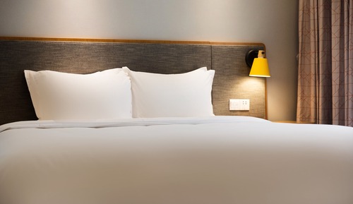 Chambre Standard, 1 très grand lit