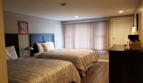 Chambre Quadruple Signature