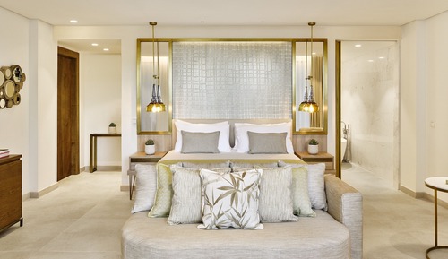 Suite Junior (06 Plunge Pool)