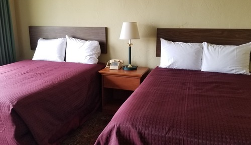 Chambre, 2 grands lits
