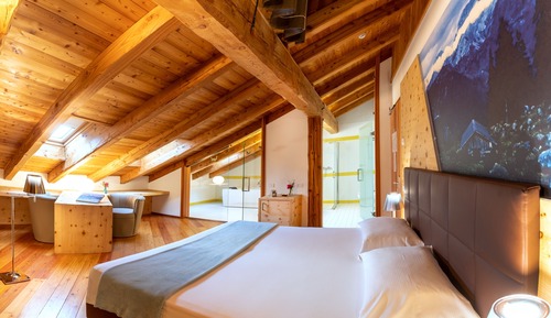 Chambre Triple Deluxe, bain à remous