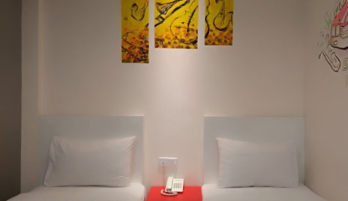 Chambre avec lits jumeaux