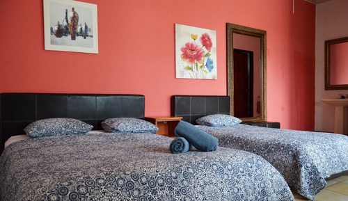 Chambre Double Supérieure, 1 grand lit