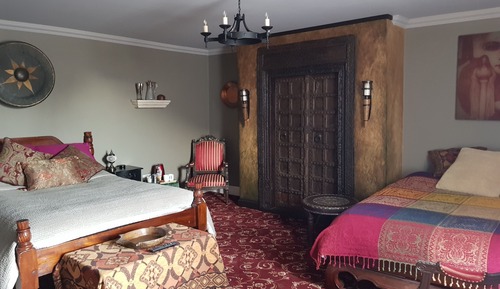 Chambre Deluxe Double ou avec lits jumeaux, salle de bains attenante, vue jardin (Arthur's Gate)
