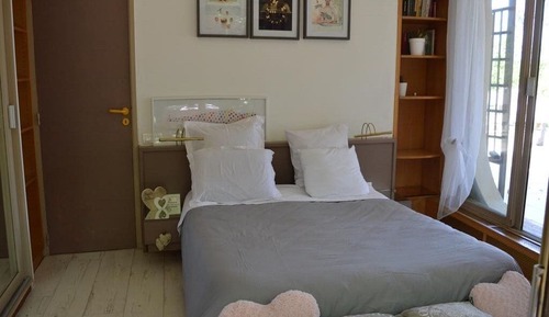 Chambre Quadruple Deluxe, salle de bains attenante
