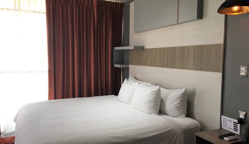 Chambre Exécutive, vue ville