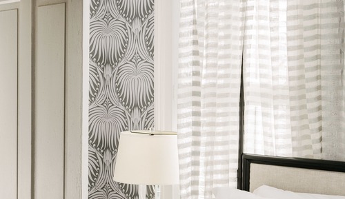 Chambre Design, 1 très grand lit (Piazza King)