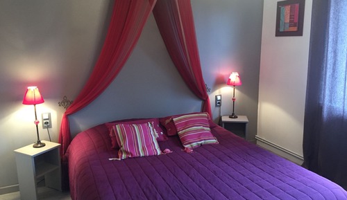 Chambre Double Confort, 1 grand lit