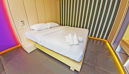 Suite Deluxe, 1 très grand lit, non-fumeurs, baignoire à jets