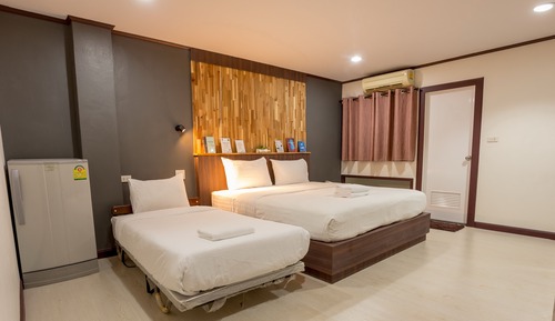 Chambre Triple, non-fumeurs, réfrigérateur