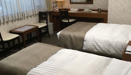 Chambre avec lits jumeaux